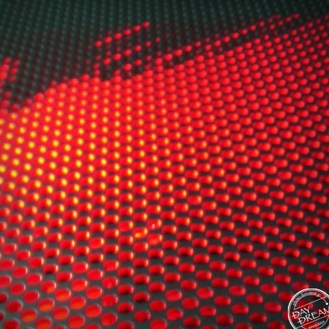 Red honeycomb is shyly 