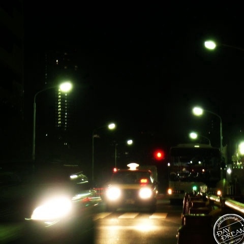 Taxi go! midnight go go! Taxi go! midnight go go!