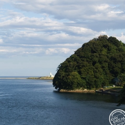 The ship is very convenient